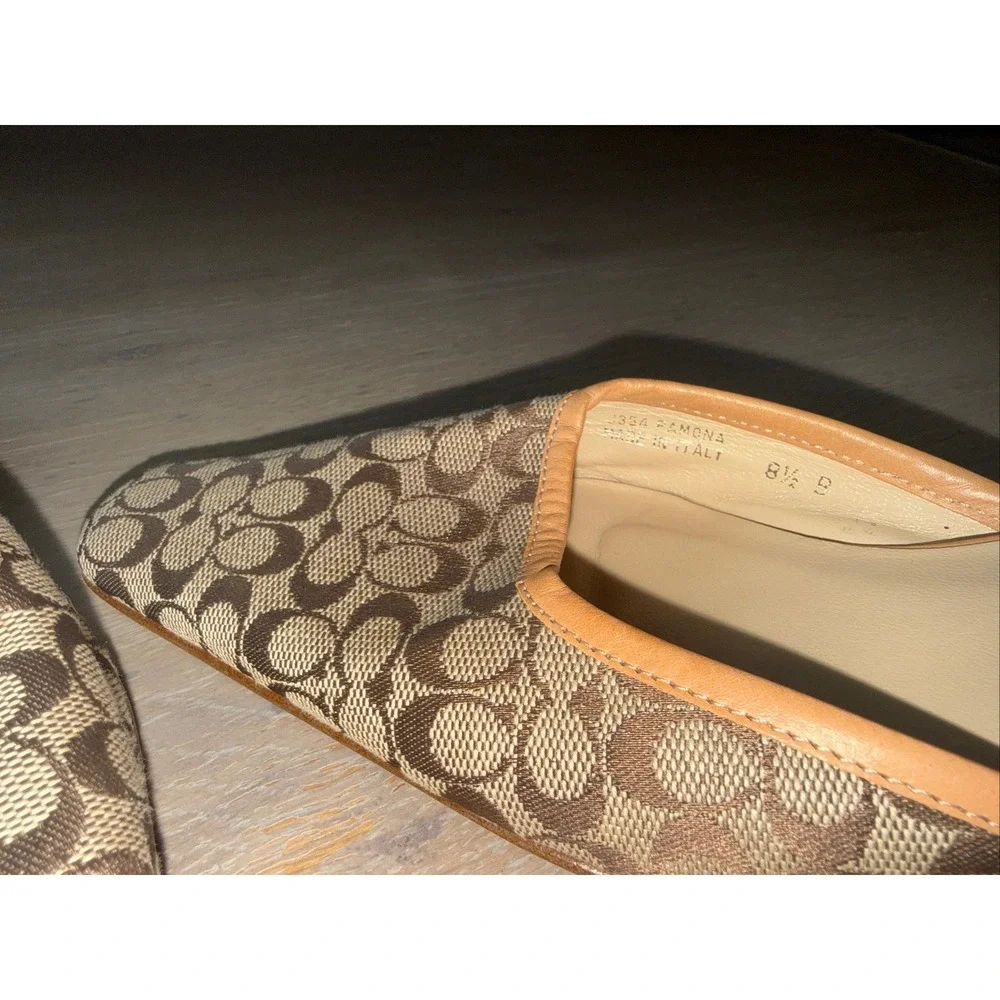 Coach Signature Monogram Canvas Kitten Heel Mules Brown Tan square Toe 8.5 B